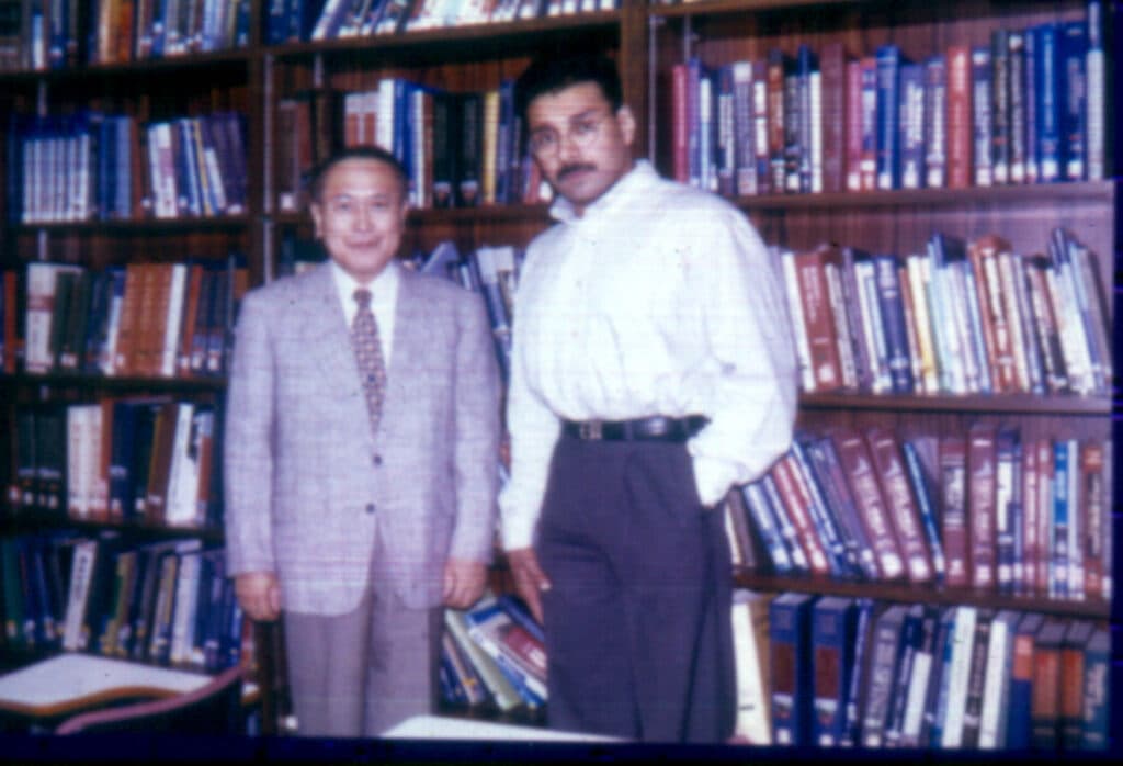 Prof Keushe -Japan